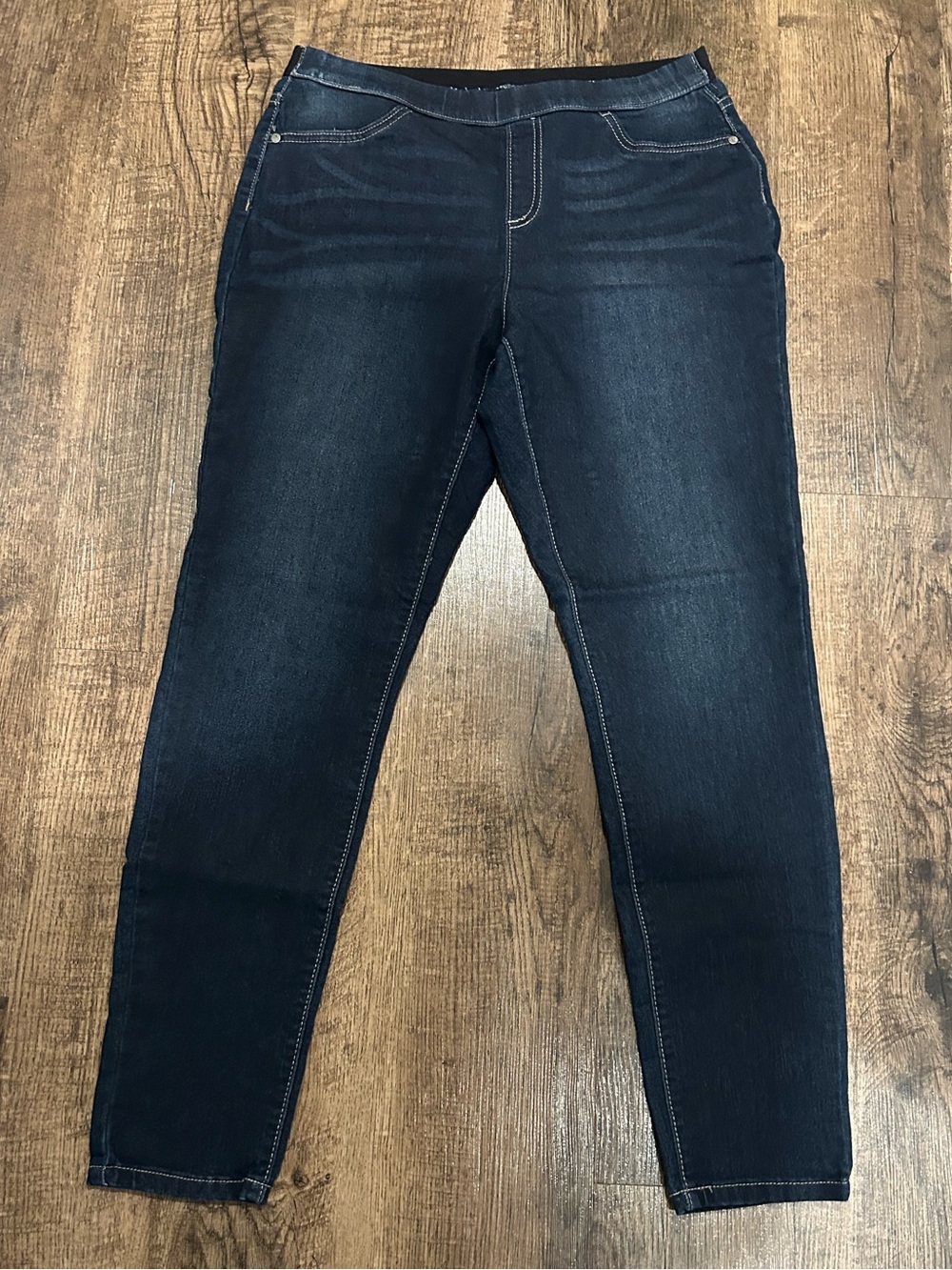 Simply Vera Vera Wang Dark Wash Stretch Denim Jeggings